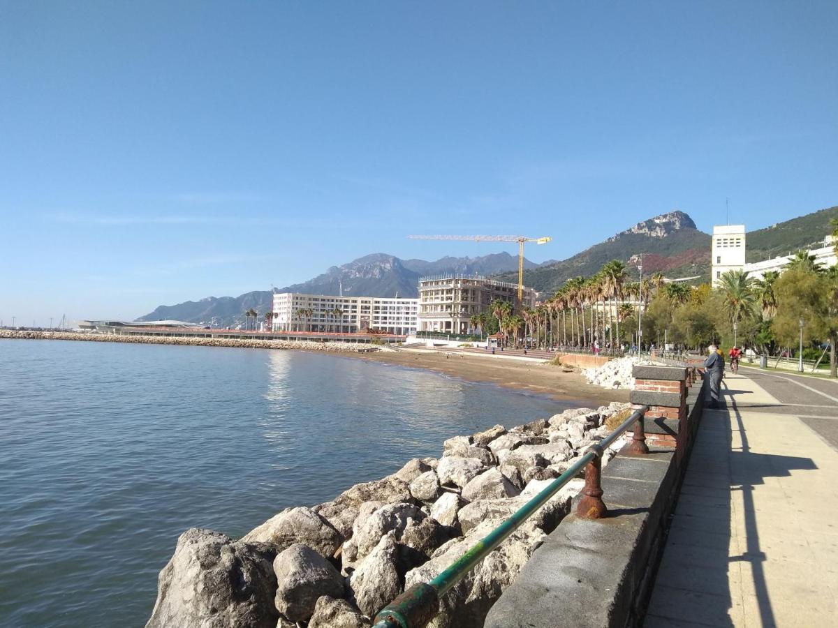 Salerno Experience Hostel Exterior photo