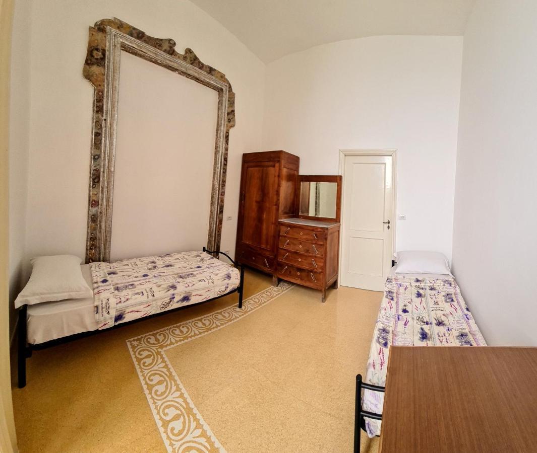 Salerno Experience Hostel Exterior photo